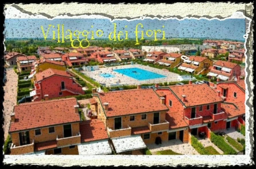 Iris 20 In Posizione Strategica, Indipendente, All'Interno Del Villaggio Dei Fiori Caorle Dış mekan fotoğraf