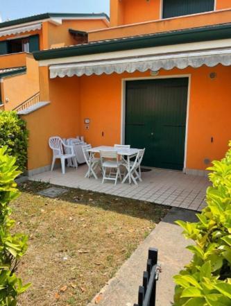 Iris 20 In Posizione Strategica, Indipendente, All'Interno Del Villaggio Dei Fiori Caorle Dış mekan fotoğraf